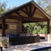 5 outdoor living spaces for Go Texan Day