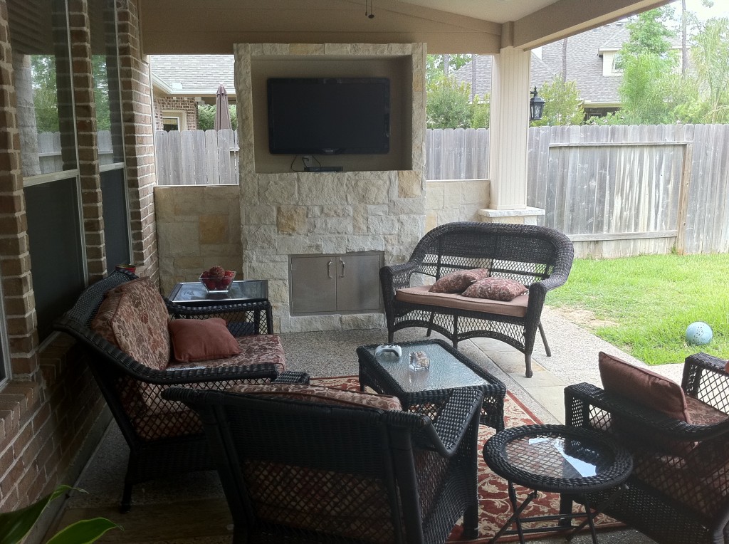 Houston Patio Design Watching Football On Tv