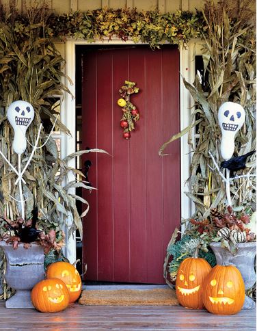 2014-09-26 13_50_39-17 Outdoor Halloween Decorations - Halloween Yard and Porch Ideas - Country Livi